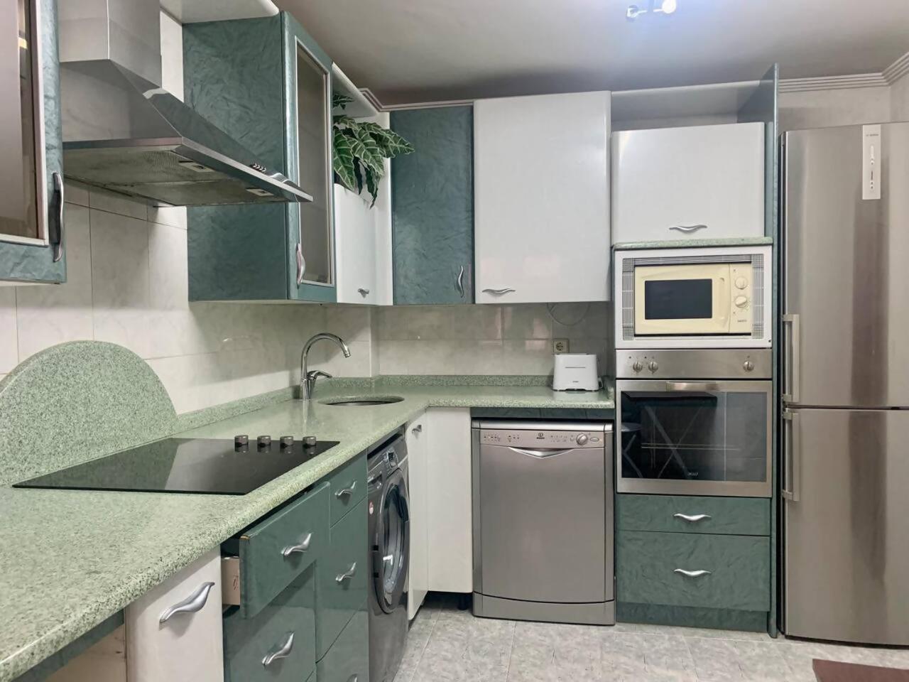 Apartamento Centrico Y Comodo Vitoria-Gasteiz Exteriér fotografie